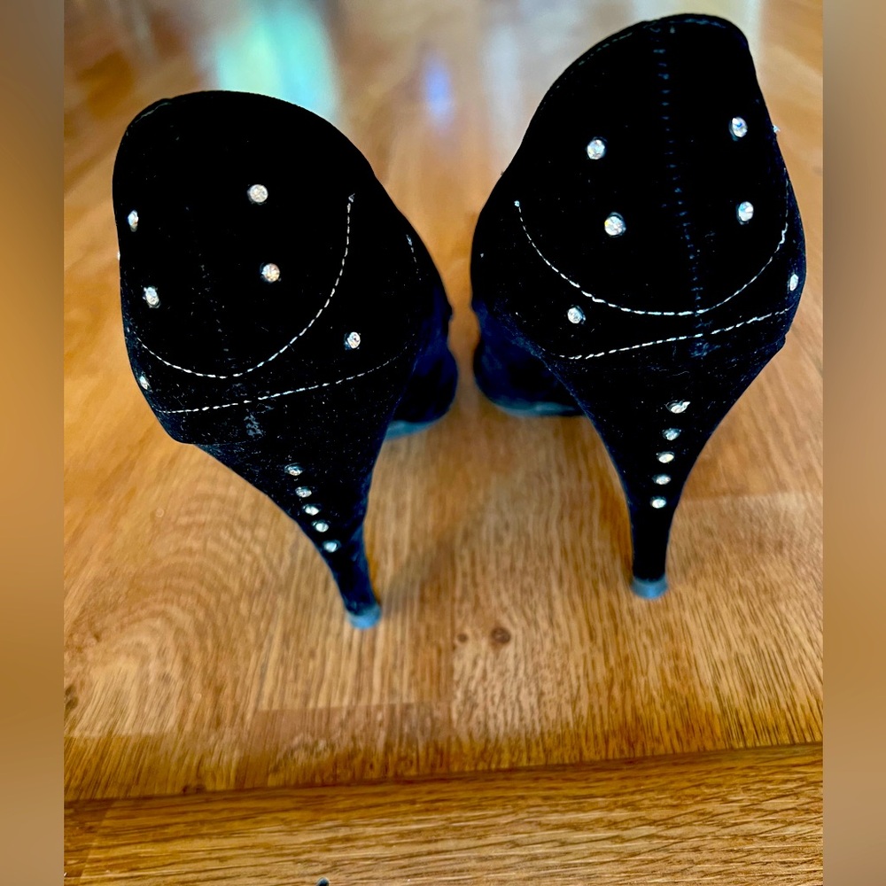 Elegant Black Velvet Heels with Studded Detail